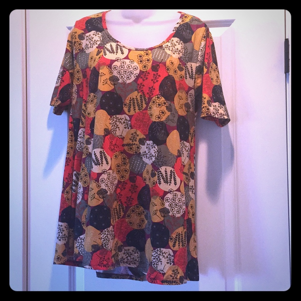 Lularoe shirt